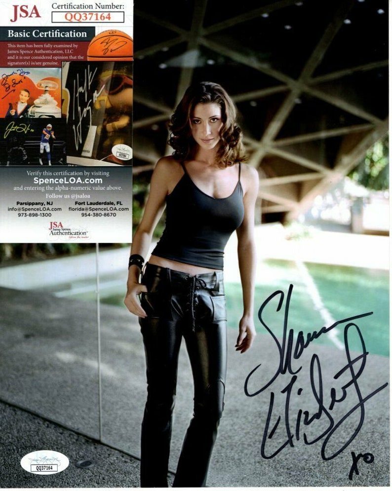 Shannon elizabeth signed 8x10 Photo Poster painting jsa