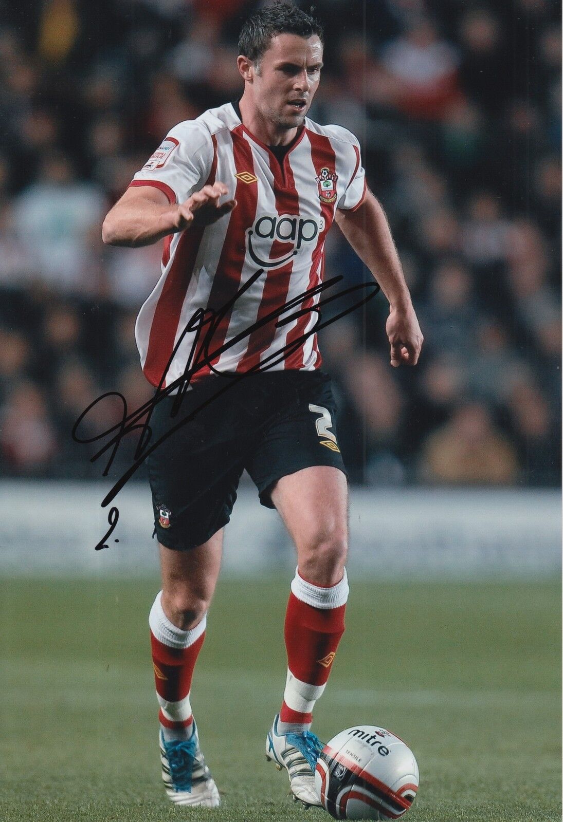 SOUTHAMPTON HAND SIGNED FRAZER RICHARDSON 12X8 Photo Poster painting 1.