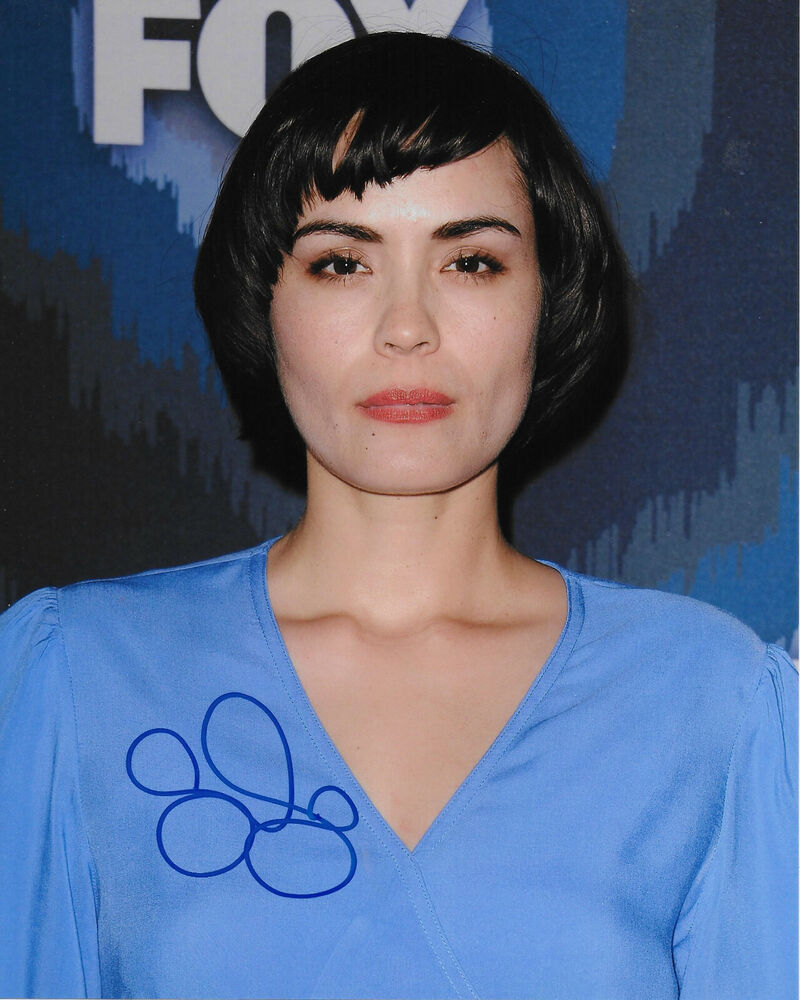 Shannyn Sossamon Original Autographed 8X10 Photo Poster painting #3