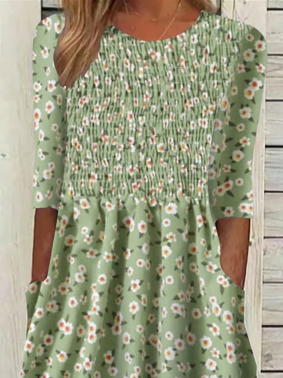 Women Half Sleeve V-neck Solid Color Dress