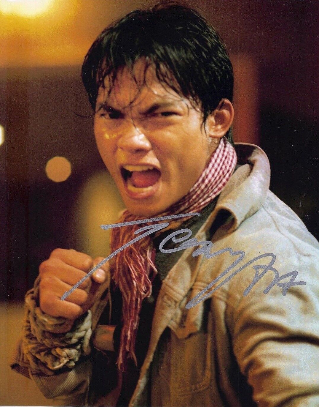 Tony Jaa Signed 10X8 Photo Poster painting Ong-Bak: Muay Thai Warrior AFTAL COA (7327)