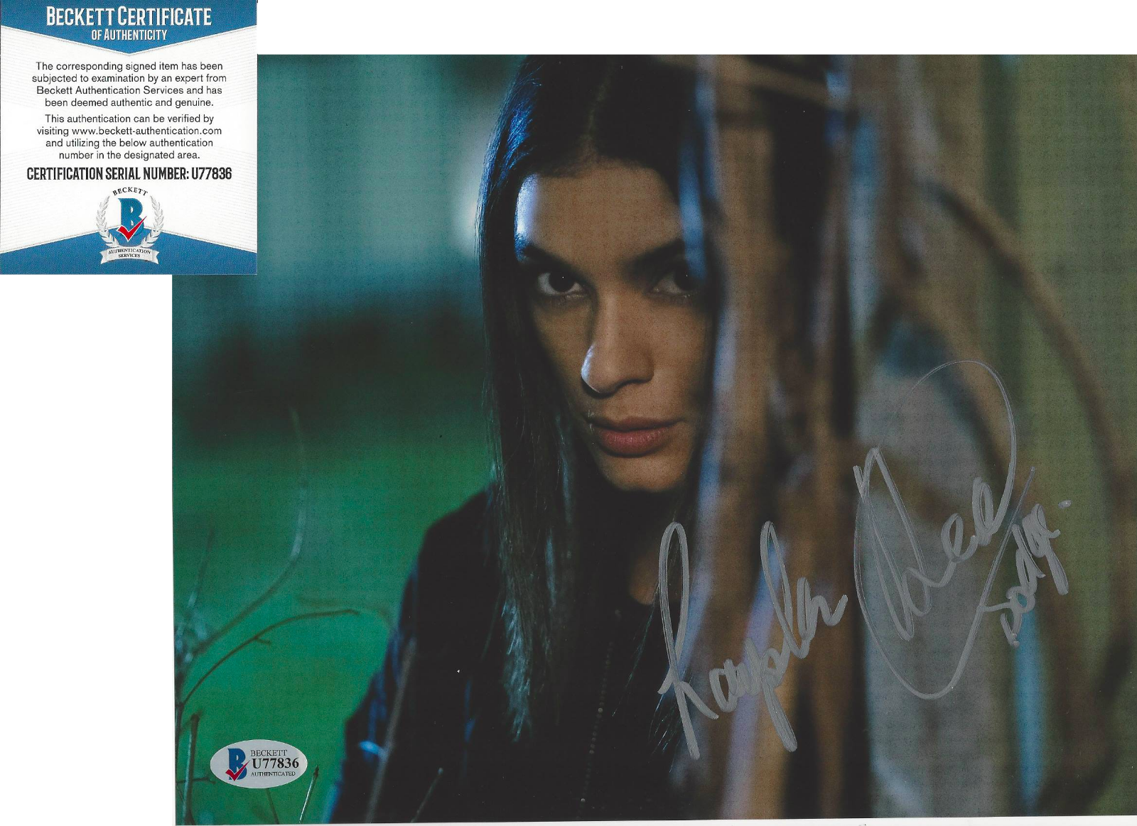 LAYSLA DE OLIVEIRA SIGNED 'LOCKE & KEY' DODGE 8x10 Photo Poster painting 8 PROOF BECKETT COA BAS