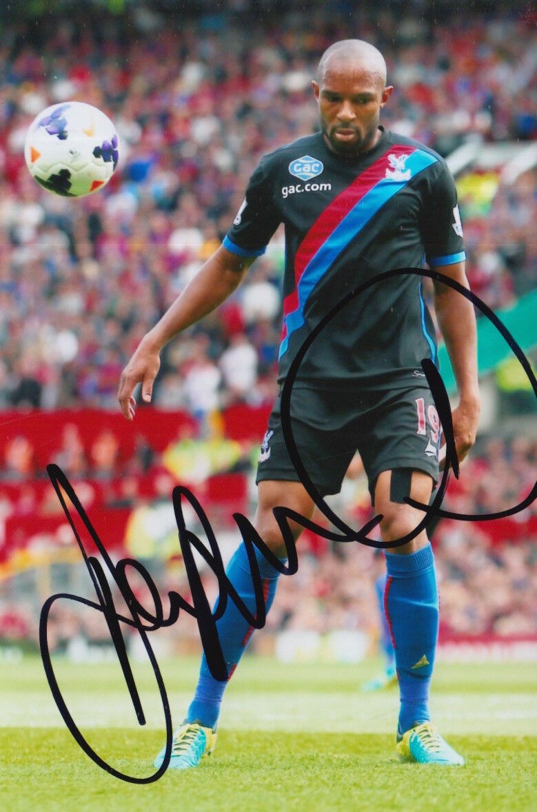 CRYSTAL PALACE HAND SIGNED DANNY GABBIDON 6X4 Photo Poster painting 2.