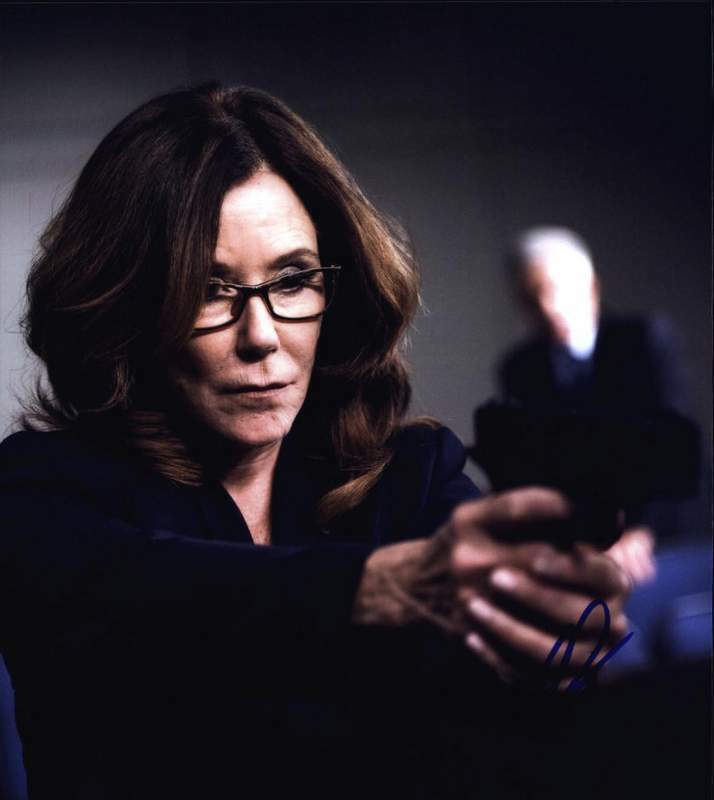 Mary Mcdonnell authentic signed celebrity 8x10 Photo Poster painting W/Cert Autographed A0007