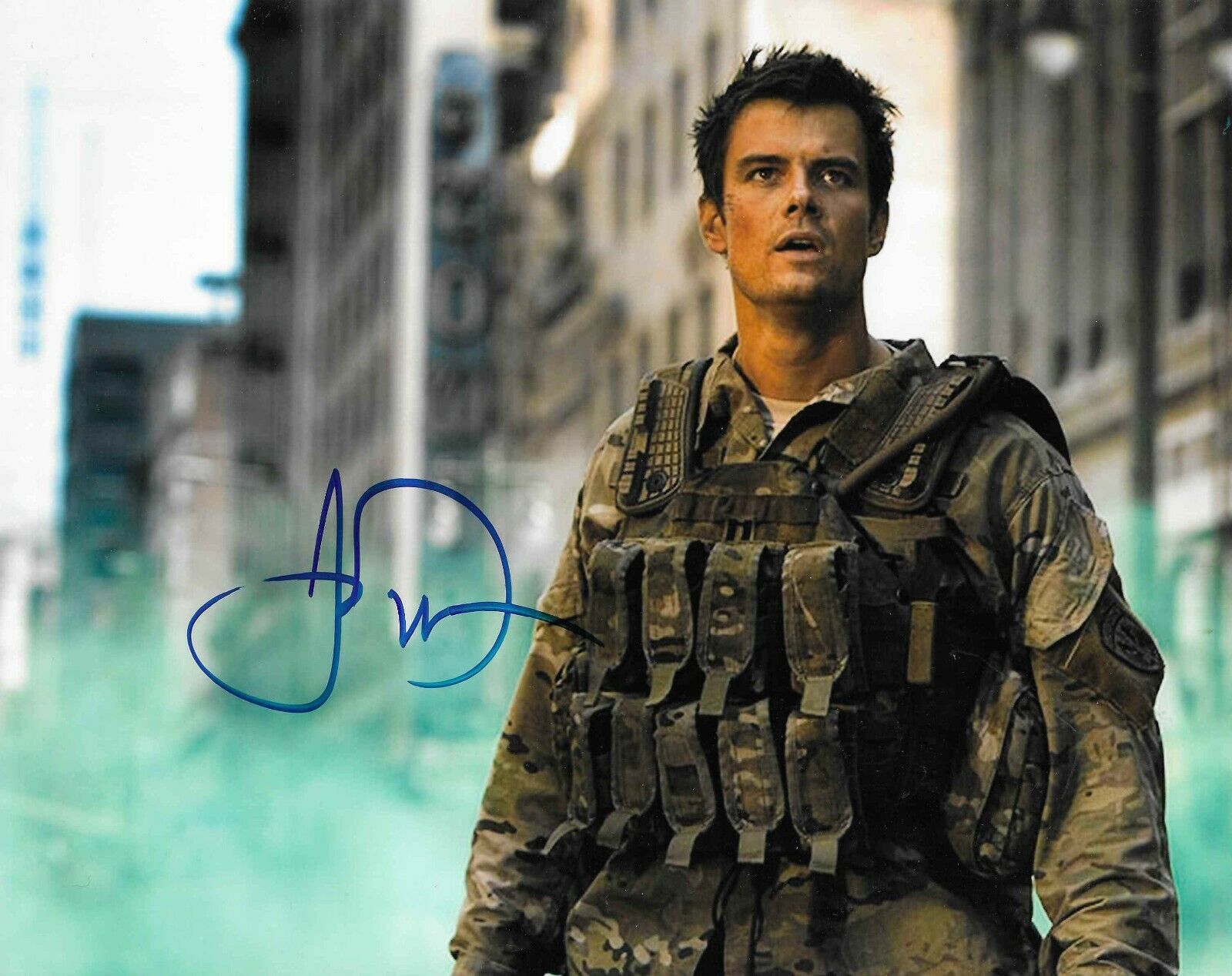 Josh Duhamel autograph - signed Transformers Photo Poster painting - Las Vegas