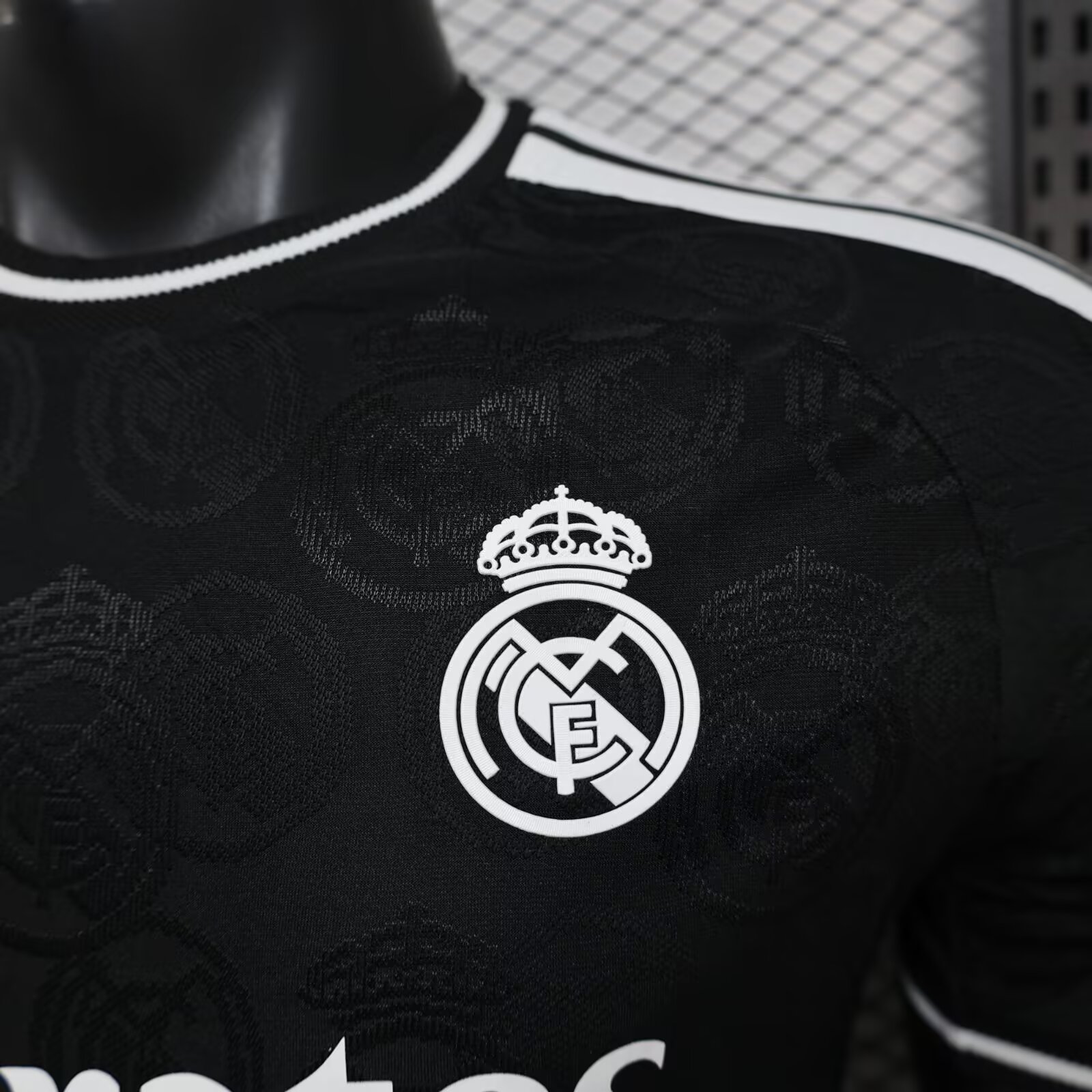 26/27 Real Madrid Black Player Version Football T-Shirt Thai Quality