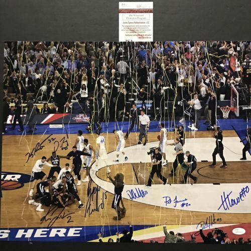 Autographed/Signed 2016 Villanova 8x Team 16x20 Photo Poster painting JSA COA Jenkins Hart +6 #2