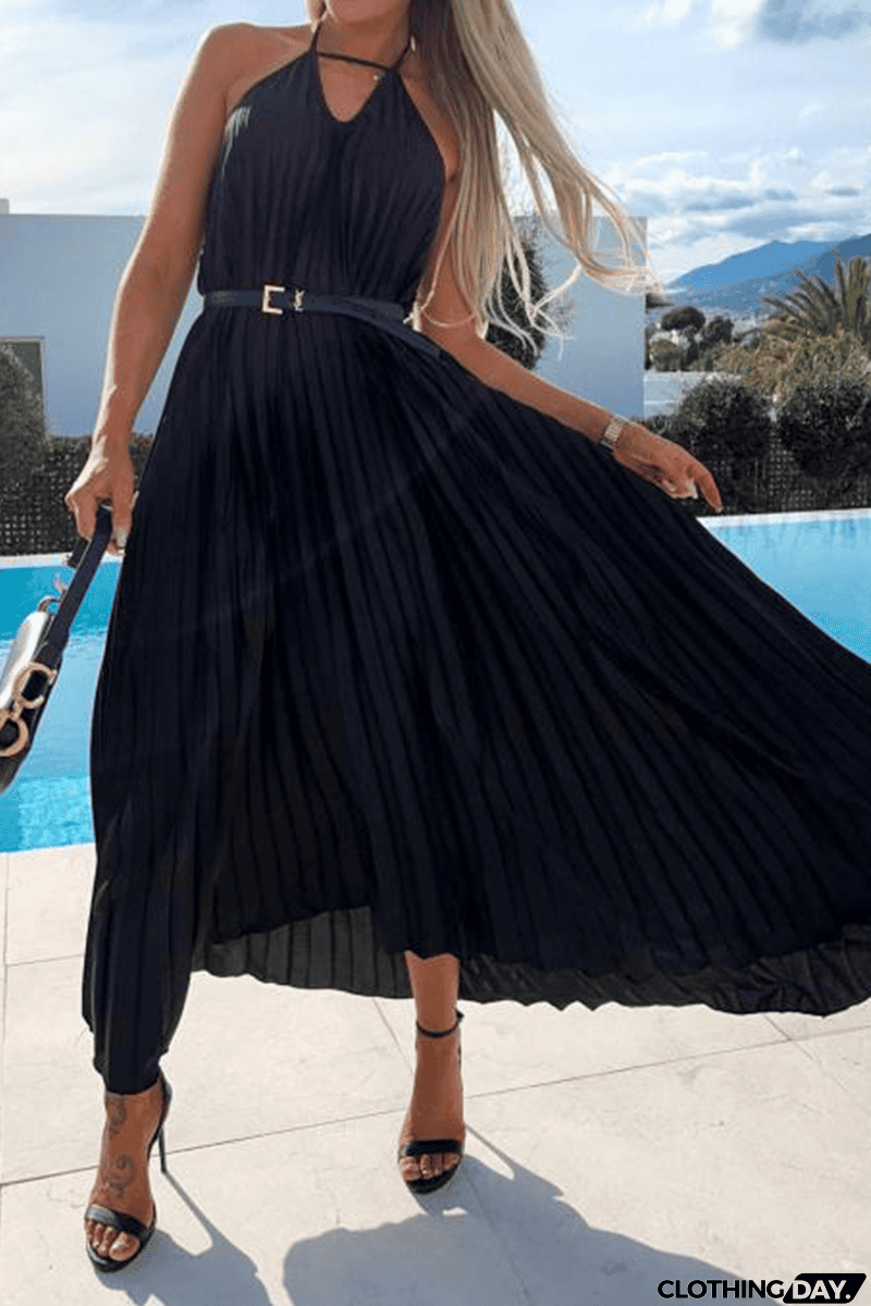Pleated Halter Neck Backless Maxi Dress