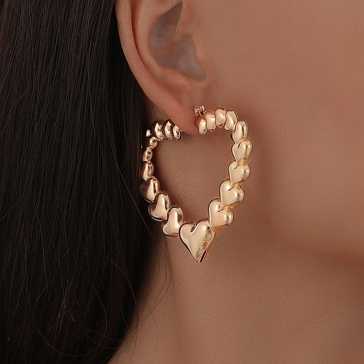 Heart-shaped Hollow Metallic Earrings-Gold