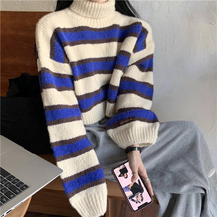 HIGH NECK STRIPED SHORT KNIT SWEATER