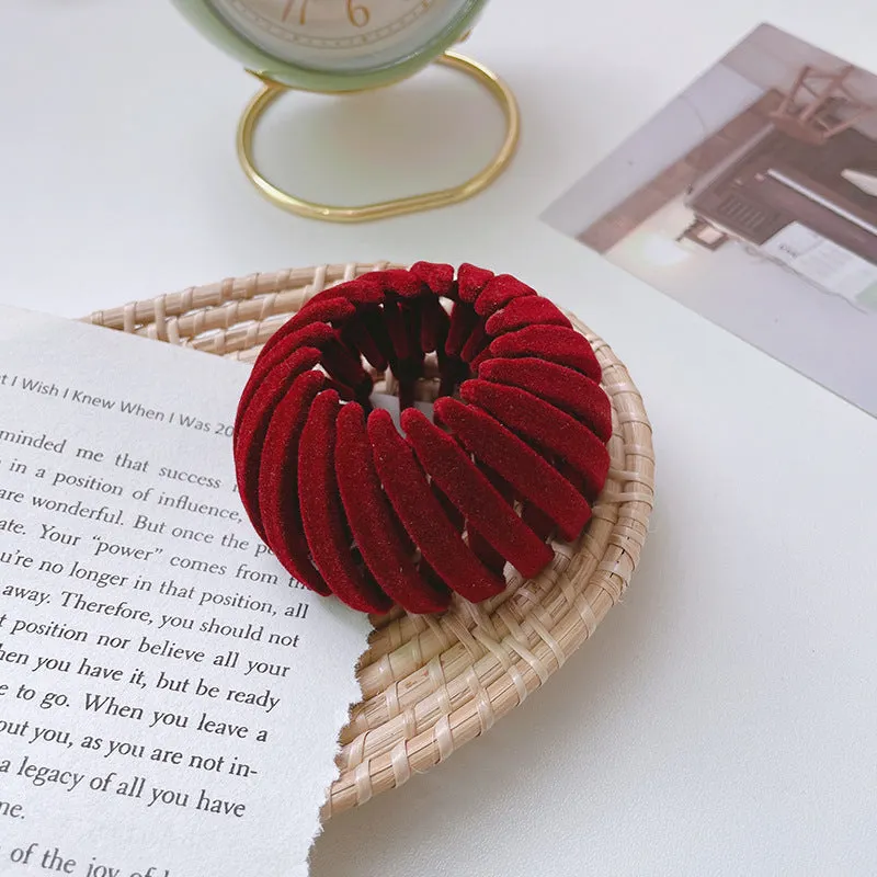 (🔥Last Day Promotion - Save 48% OFF) Bird Nest Magic Hair Clip - Buy 4 Get Extra 10% OFF