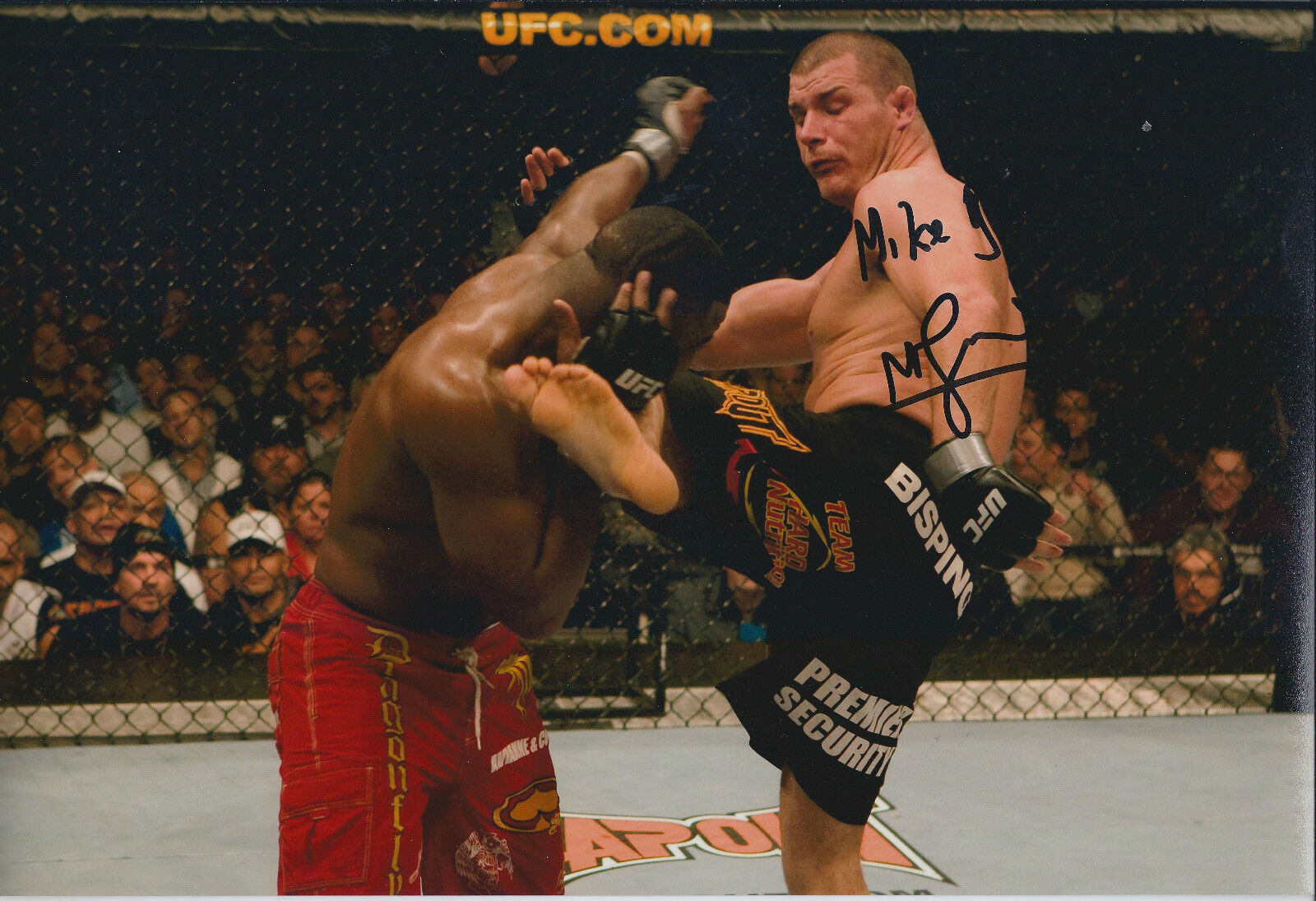 Michael BISPING Signed 12x8 Autograph Photo Poster painting AFTAL COA Cage Fighter MMA