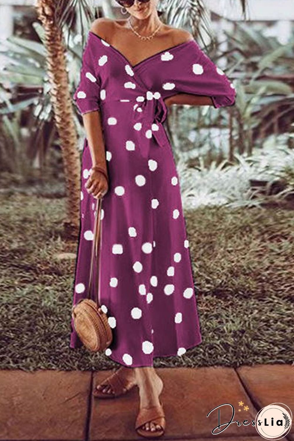 Polka Dot V-Neck Dress(With Belt)