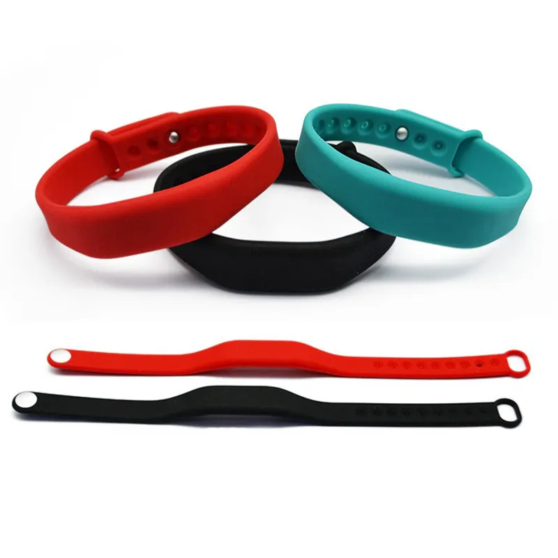 HF RFID wristband waterproof bathing center water park gym Identification silicone bracelet