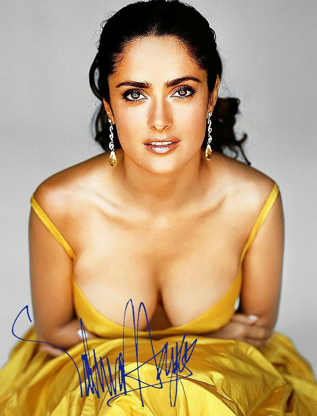 SALMA HAYEK SEXY NAKED SIGNED AUTOGRAPH SIGNATURE 8.5X11 Photo Poster painting PICTURE REPRINT