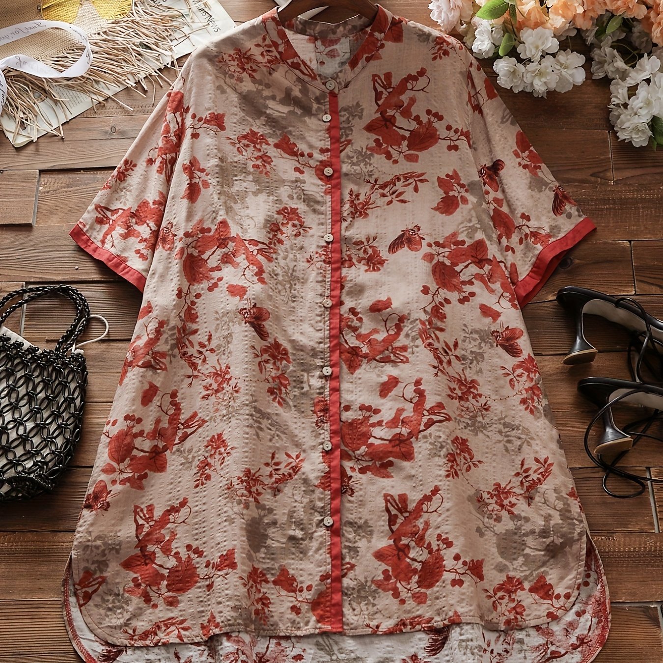 Plus Size Casual Blouse, Women's Plus Floral Print Button Up Short Sleeve V Neck Blouse