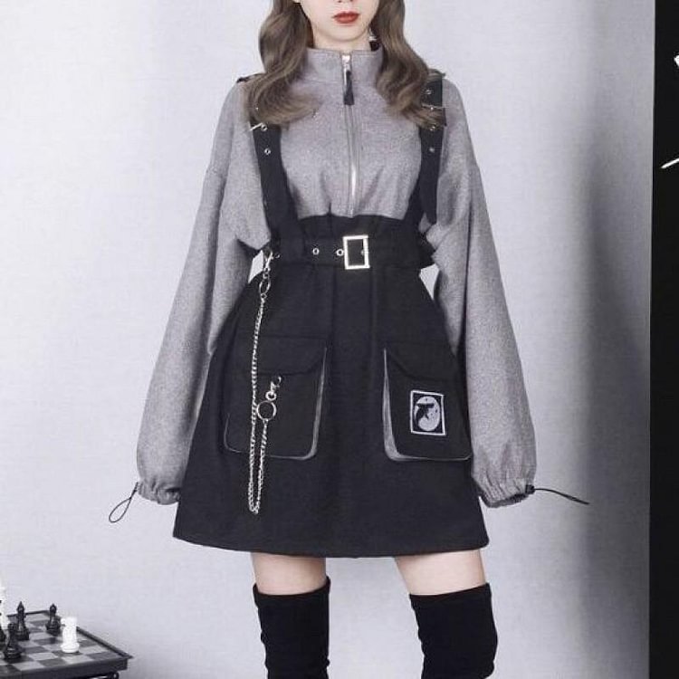 Pockets Chained Hoodie Dress