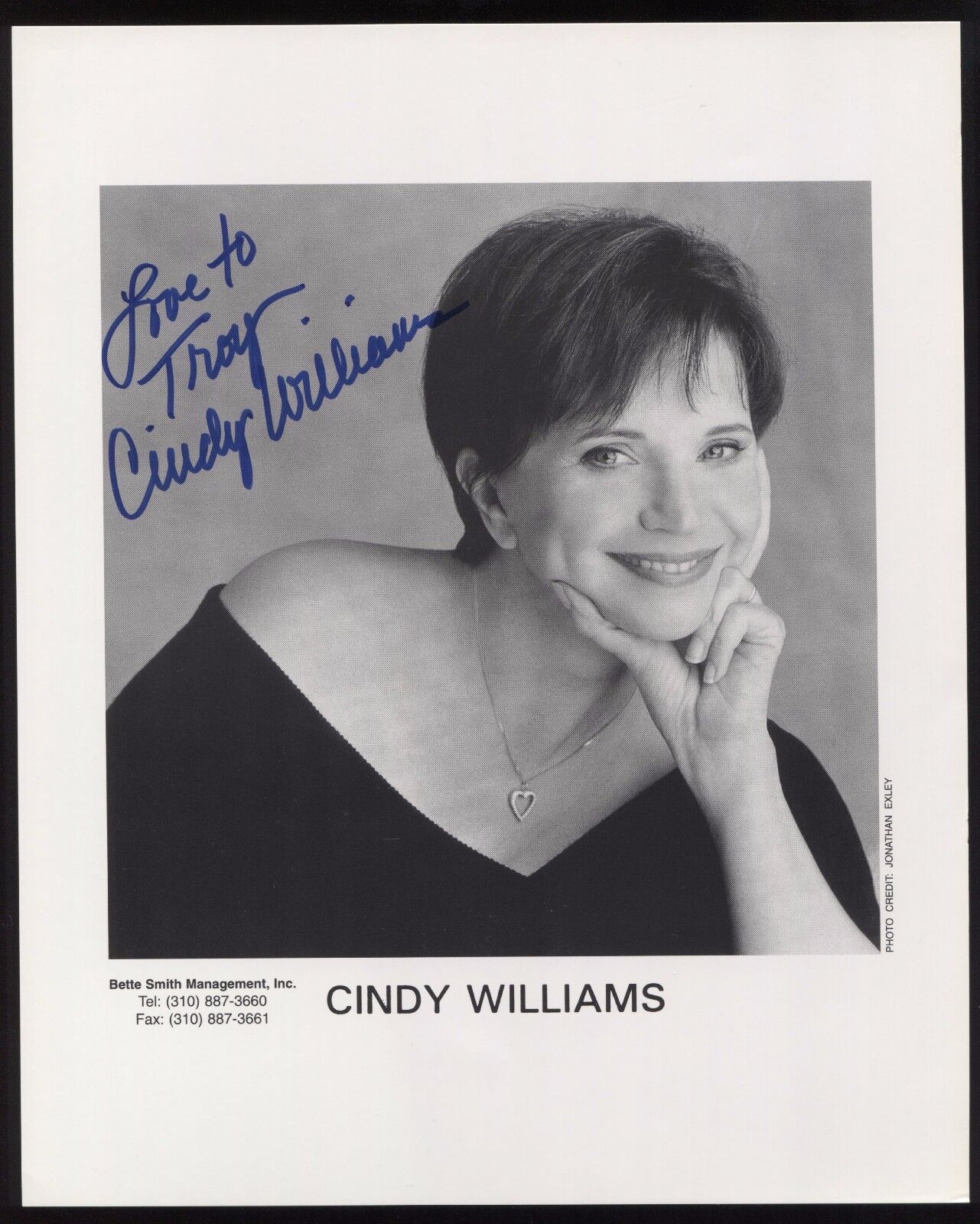 Cindy Williams Signed 8x10 Photo Poster painting Autographed Photo Poster paintinggraph Laverne and Shirley