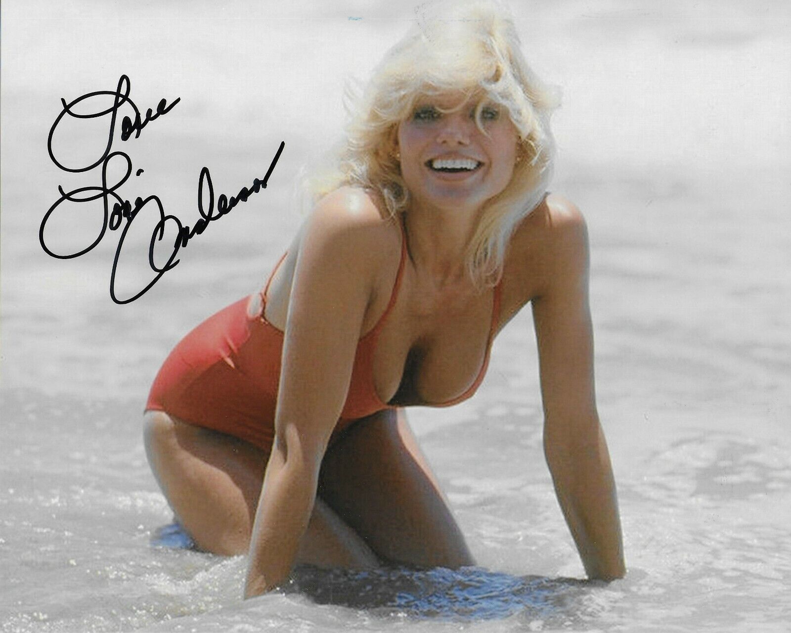 Loni Anderson Signed 8x10 Photo Poster painting - WKRP in Cincinnati BABE - GORGEOUS!!! #37