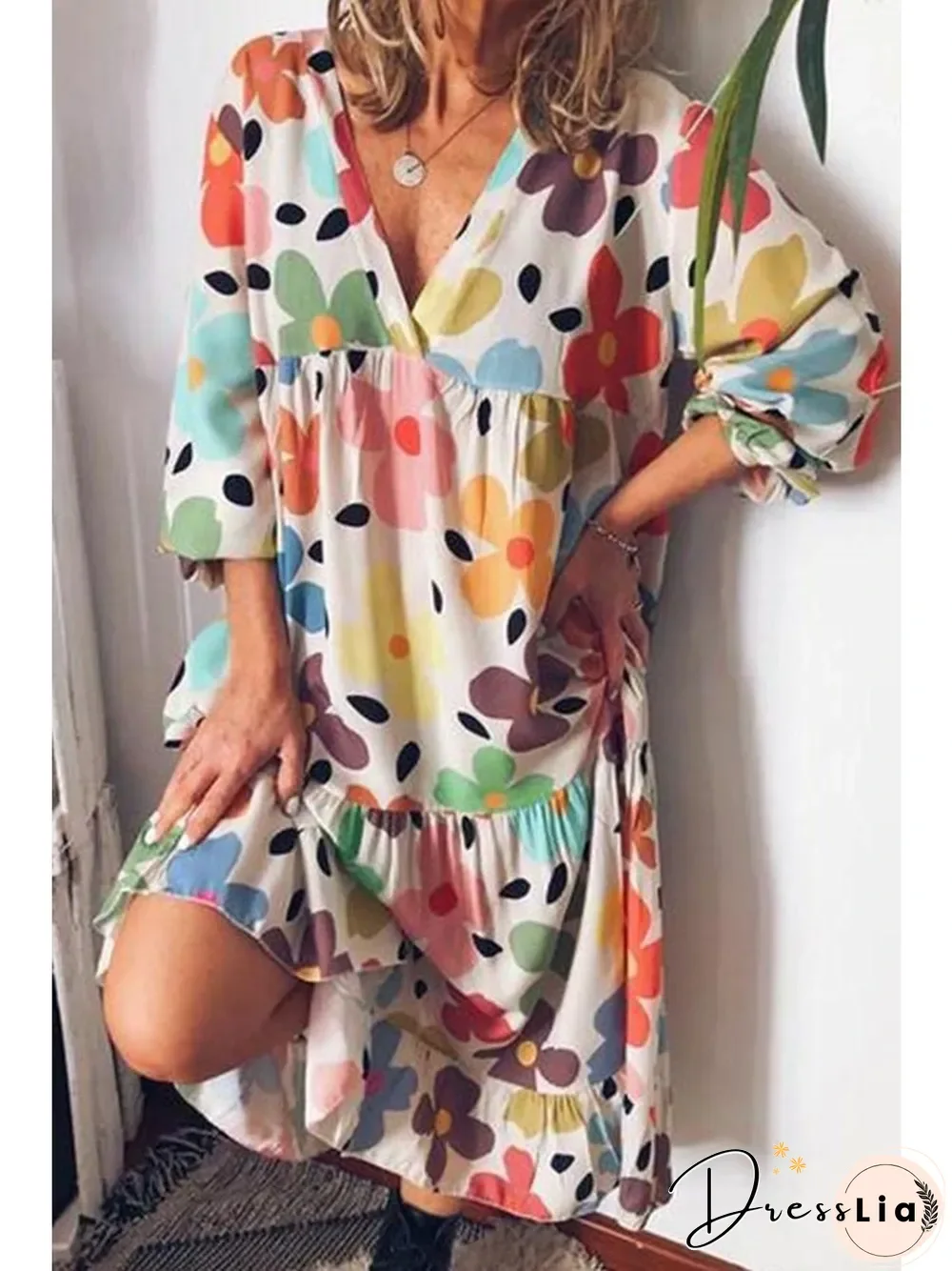 Smart Pattern Print V Neck Dress P14880