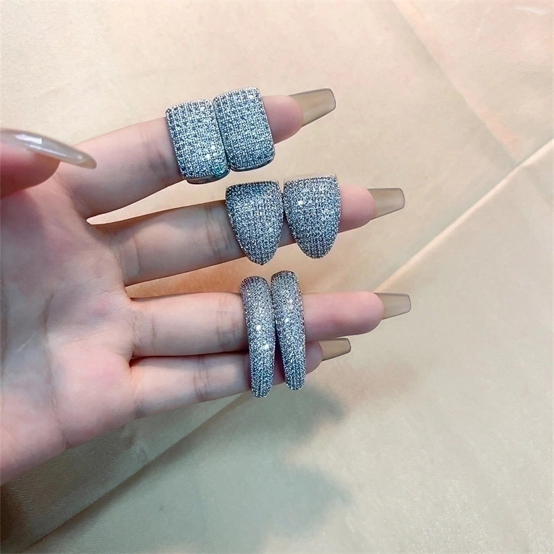 1 Pair Glam Luxurious Shiny Round Oval Solid Color Plating Inlay Copper Zircon Gold Plated Earrings