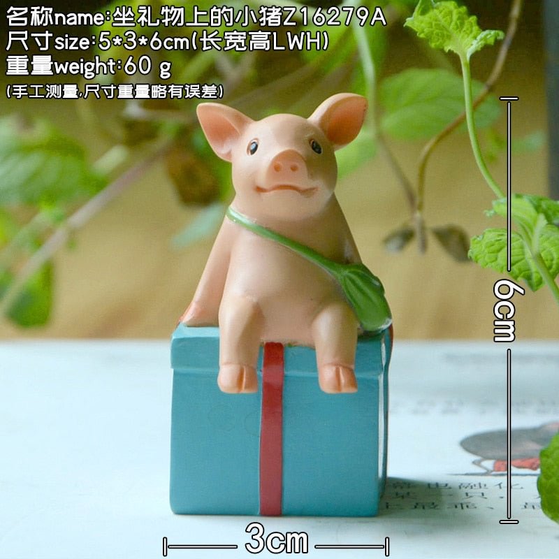 Creative Lovely Pig Animal Doll Office Decoration Room Desktop Home Decor Ornaments Cartoon Animal Figurine Birthday Gifts