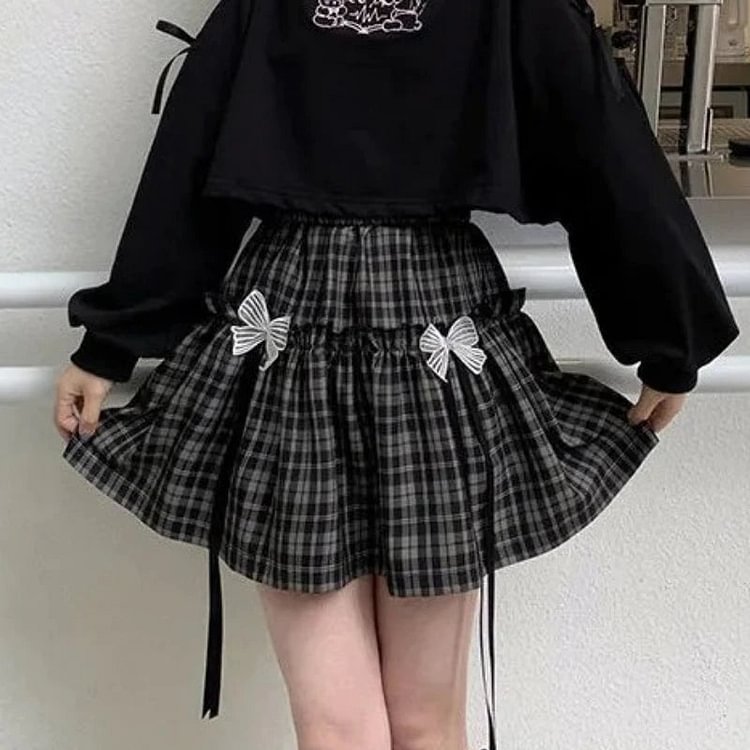 Kawaii Bow Point Black Plaid Skirt - Gotamochi Kawaii Shop, Kawaii Clothes