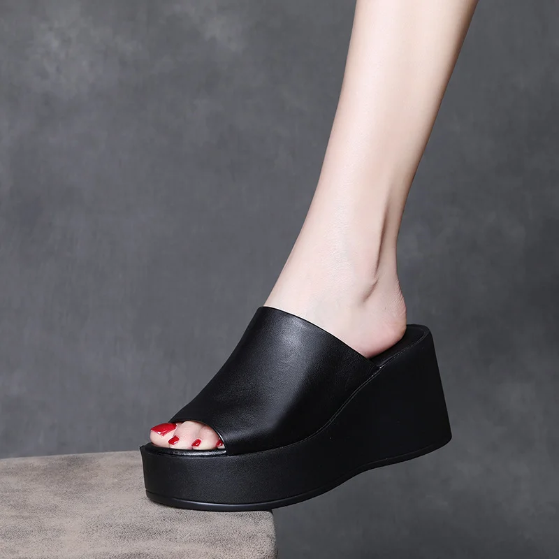 Yyvonne Time 99] Head-Level Cow Skin Retro Slope Hedley Sandals Women In Summer Wearing Loose Cake Thick Bottom Fish Mouth Half Slippers