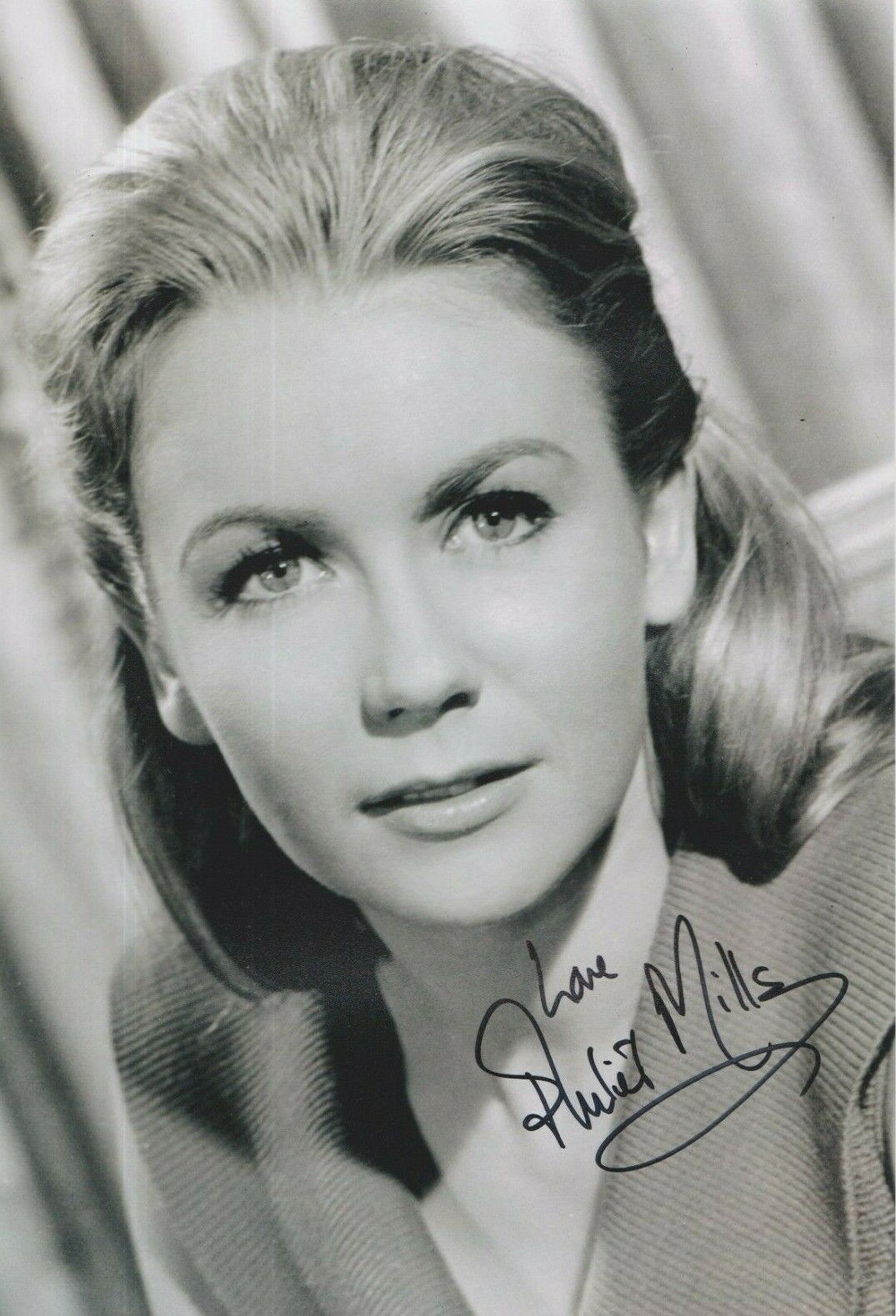 Juliet Mills **HAND SIGNED** 12x8 Photo Poster painting ~ AUTOGRAPHED