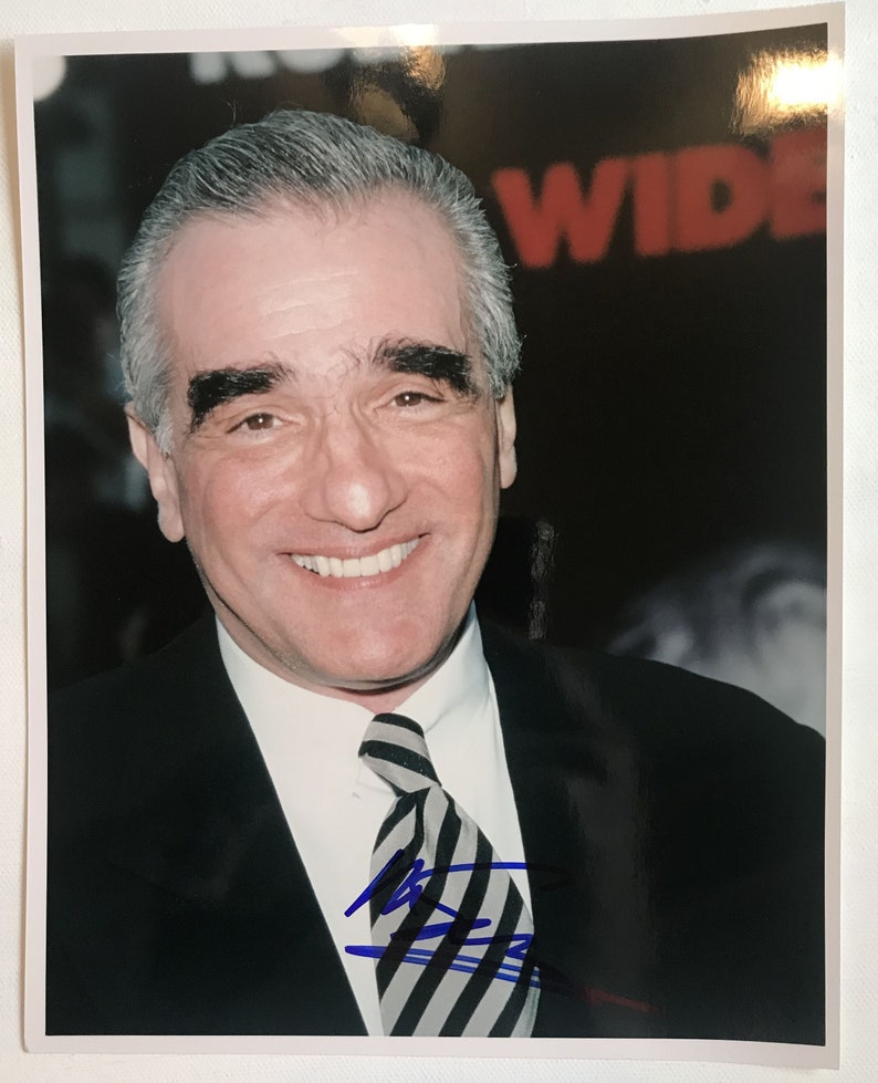 Martin Scorsese Signed Autographed Glossy 8x10 Photo Poster painting - COA Matching Holograms