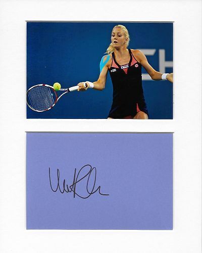 Tennis Urszula Radwanska genuine authentic autograph signature and Photo Poster painting AFTAL