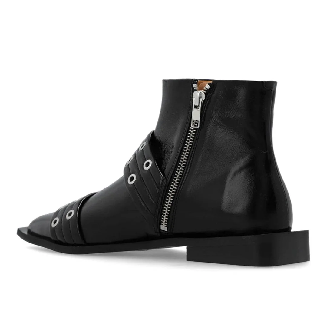 Chic Grommets Strap Pointed Toe Zipper Flat Ankle Boots in Black