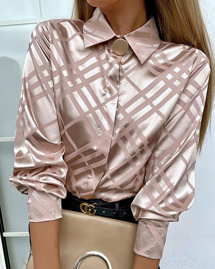 Ladies Elegant Versatile Printed Long Sleeve Top