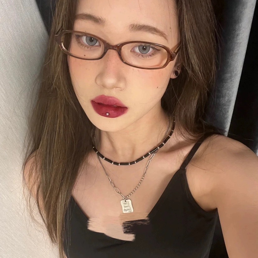 Lovingerie - Retro Cosplay Square-Rimmed Glasses