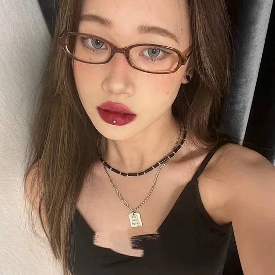 Lovingerie - Retro Cosplay Square-Rimmed Glasses