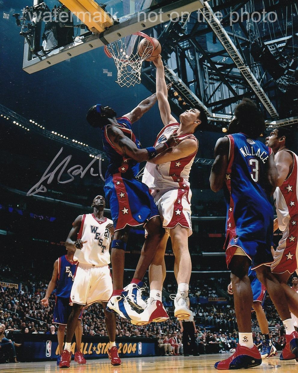 YAO MING SIGNED AUTOGRAPH 8X10 Photo Poster painting HOUSTON ROCKETS