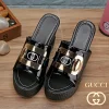 GUCCI 2024 letnie nowe modne sandały na koturnie z grubym dnem w jednolitym kolorze