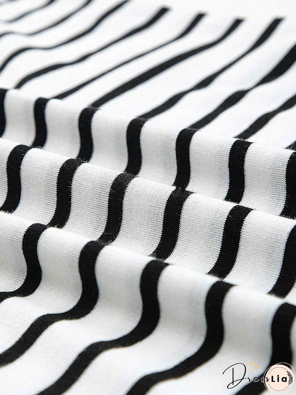 Chic Black V-Neck Striped Maxi Dress with Side Slits