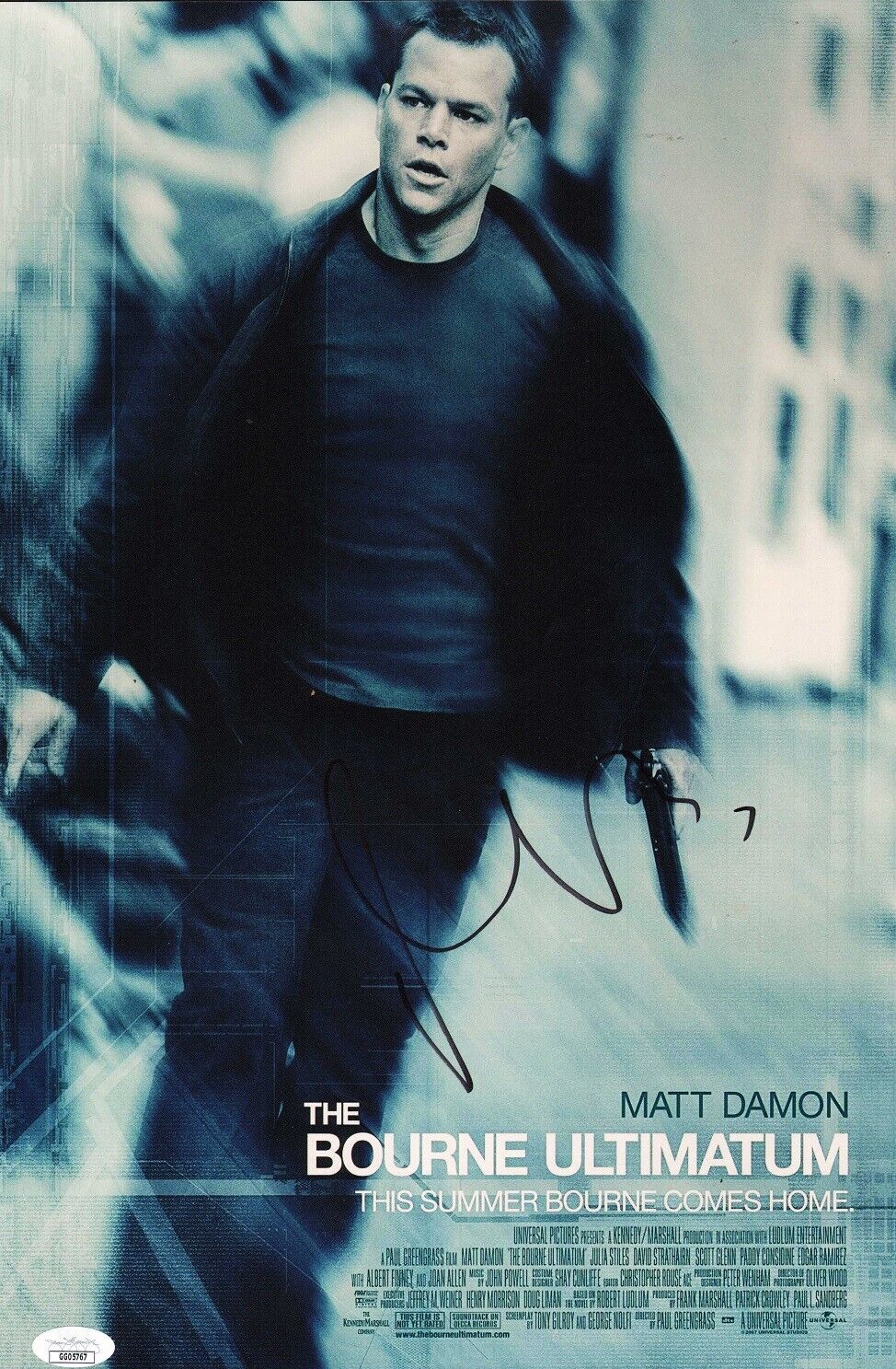 MATT DAMON Authentic Hand-Signed BOURNE ULTIMATUM