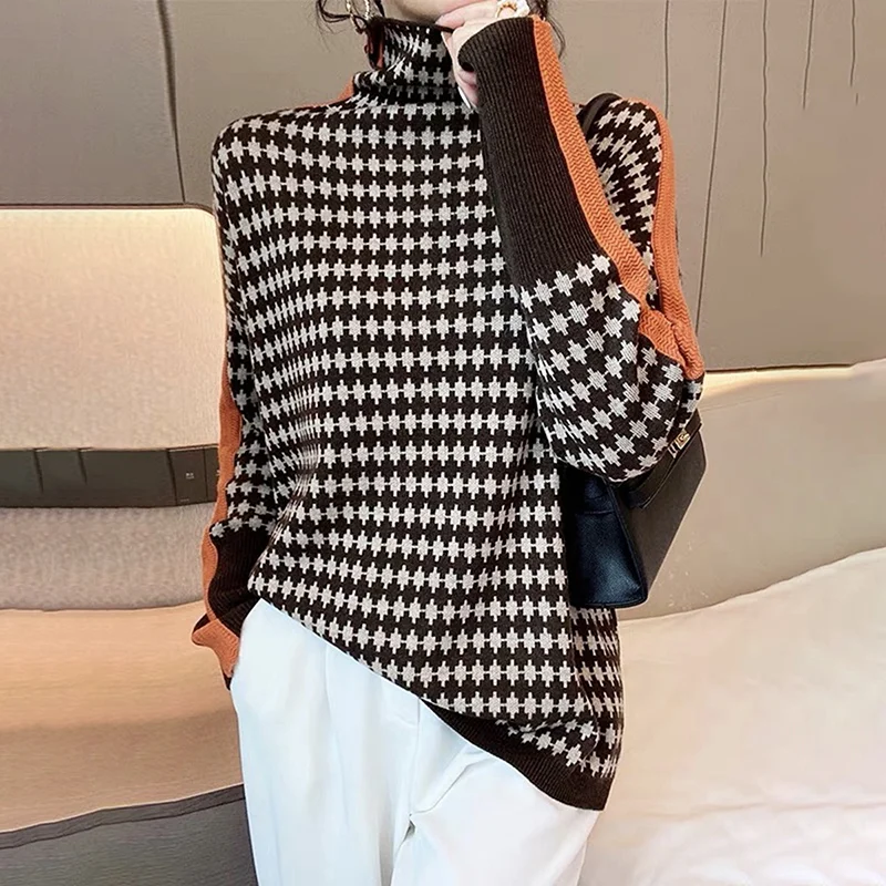 Green Stripe Black and White Diamond Print Sweater