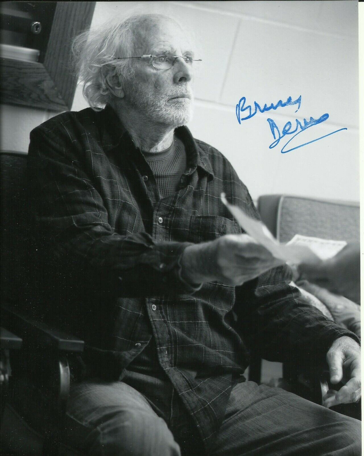 BRUCE DERN SIGNED NEBRASKA Photo Poster painting UACC REG 242 AUTHENTIC FILM AUTOGRAPHS (1)