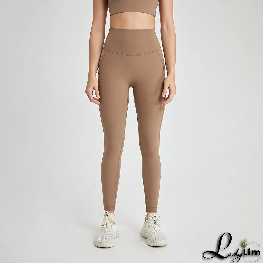 Fashionable and Effortless winter Pants