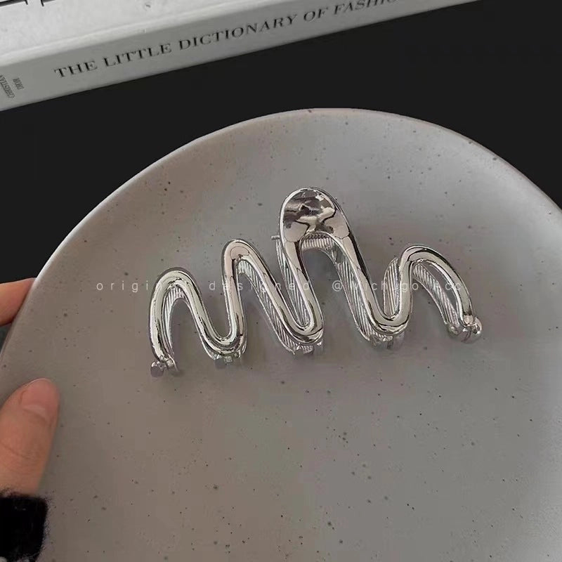 Casual Minimalist Women’s Star Solid Color Alloy Metal Hollow Out Hair Clip Hairpin Hair Claws