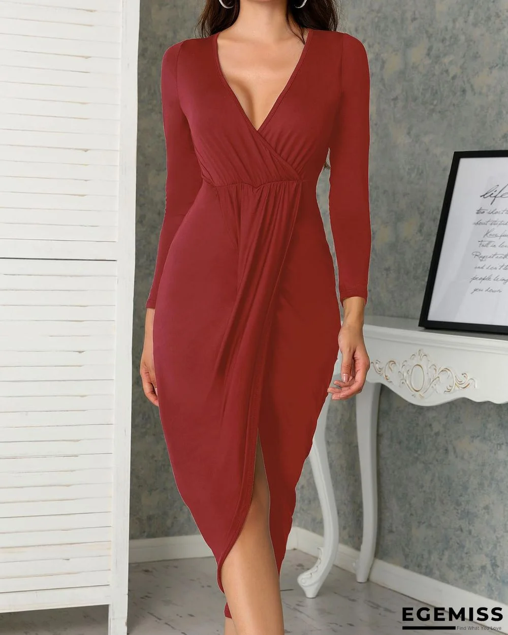 Deep V Ruched Tulip Hem Party Dress | EGEMISS