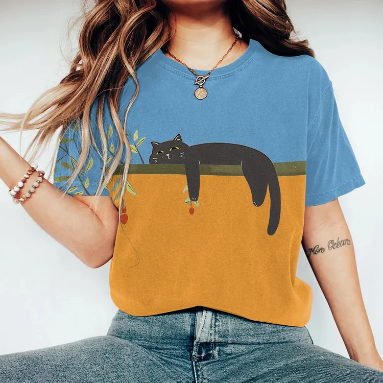 Abstract Creative Floral Lazy Black Cat  Painting Art T-Shirt