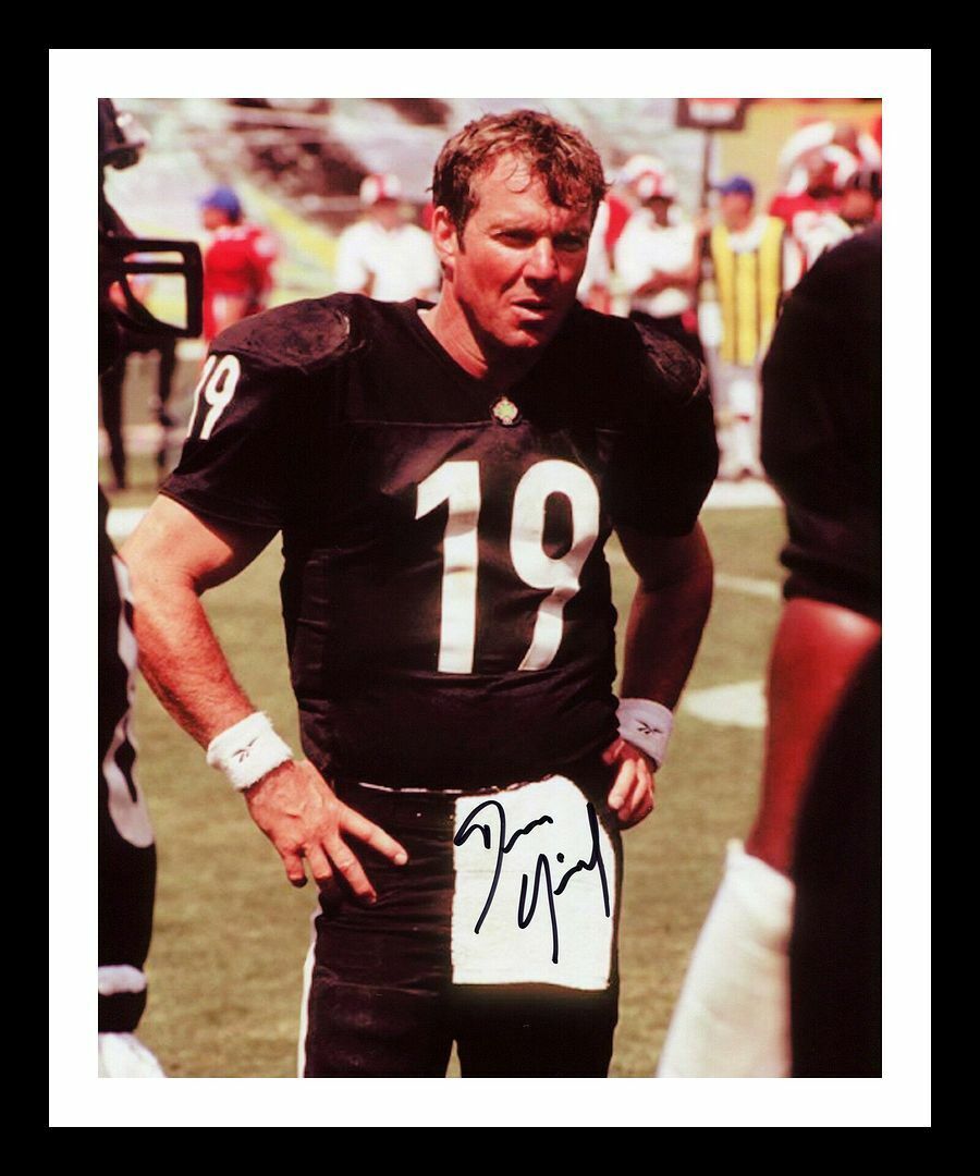 Dennis Quaid - Any Given Sunday Autographed Signed & Framed Photo Poster painting