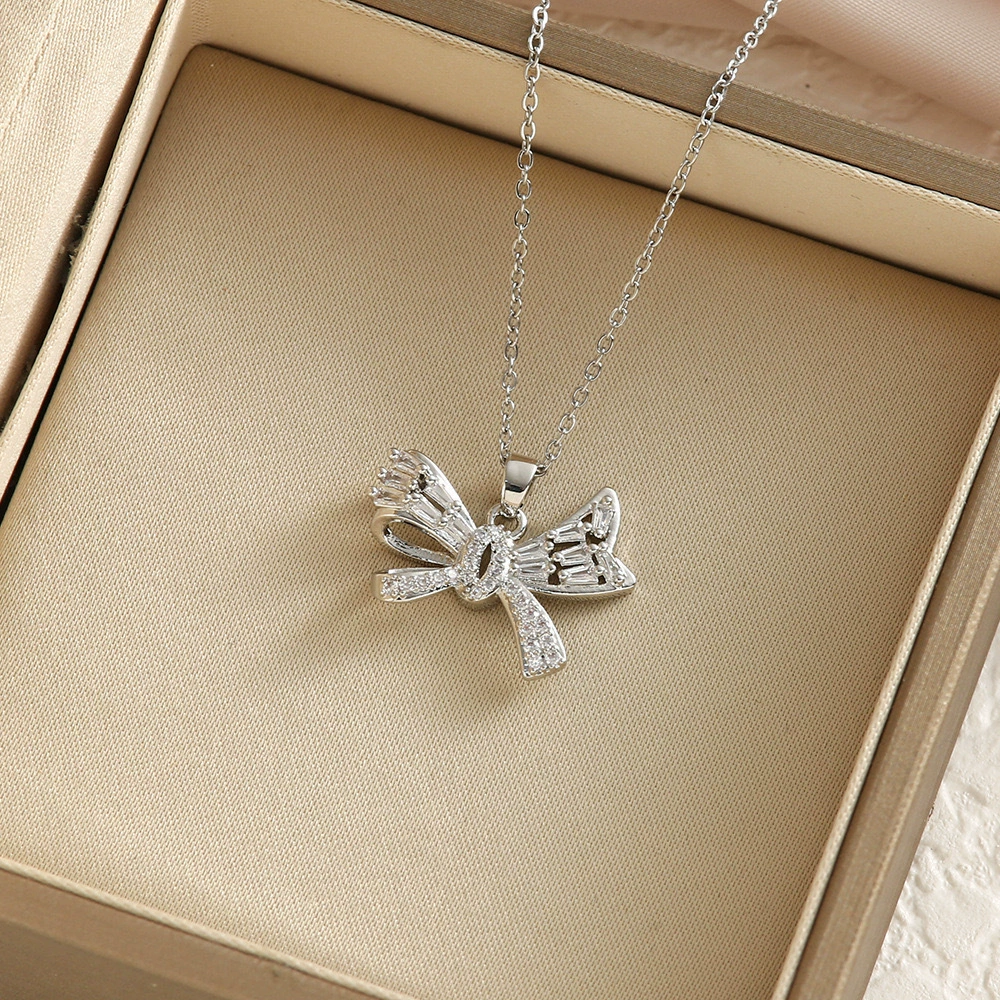 T-Shaped Zirconia Ribbon Gold-Plated Necklace