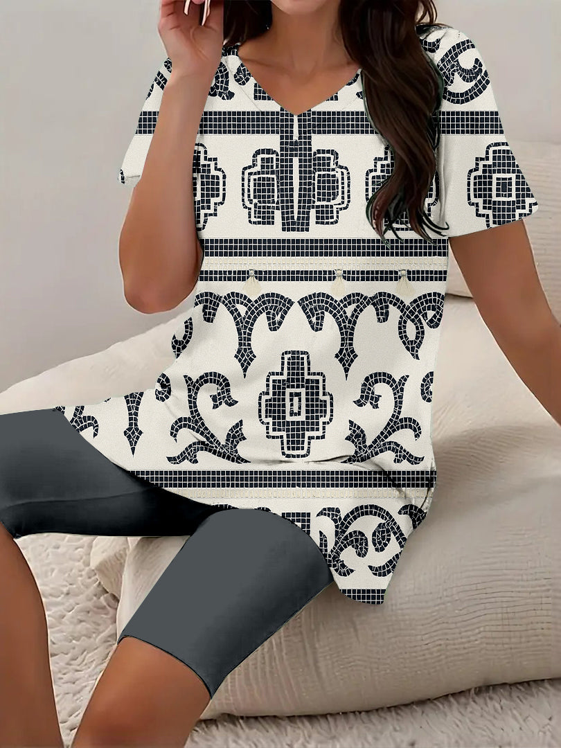Women Long Sleeve V-neck Graphic Floral Printed Top