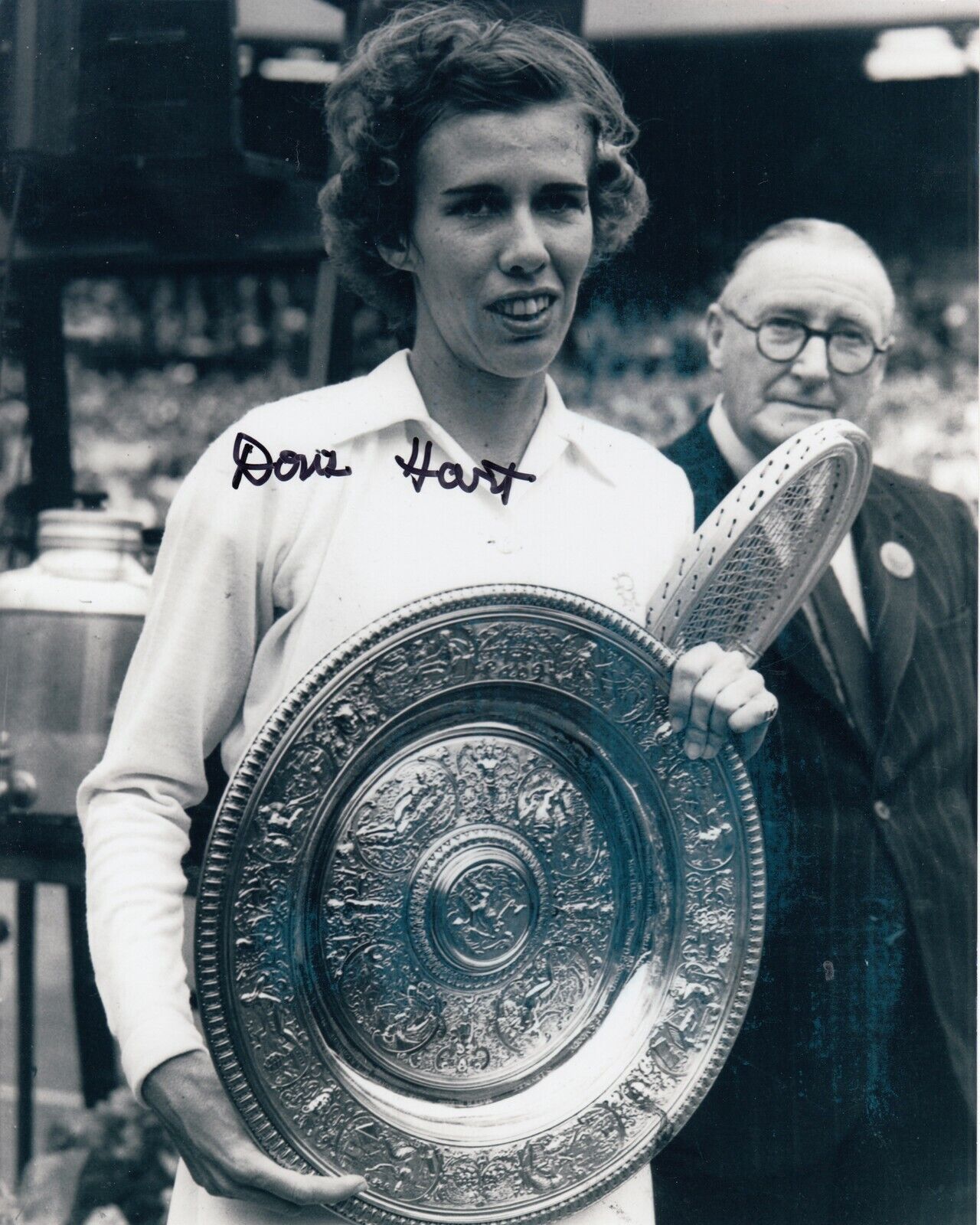 Doris Hart #1 8x10 Signed Photo Poster painting w/ COA Tennis-Womens