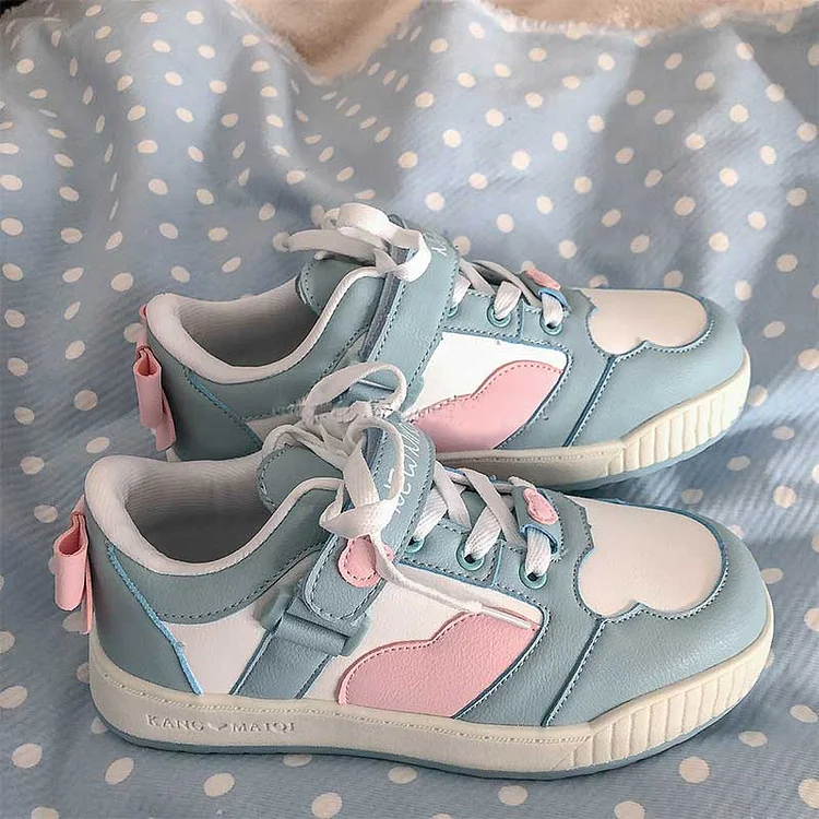 Love Heart Color Block Sneakers - Modakawa Modakawa